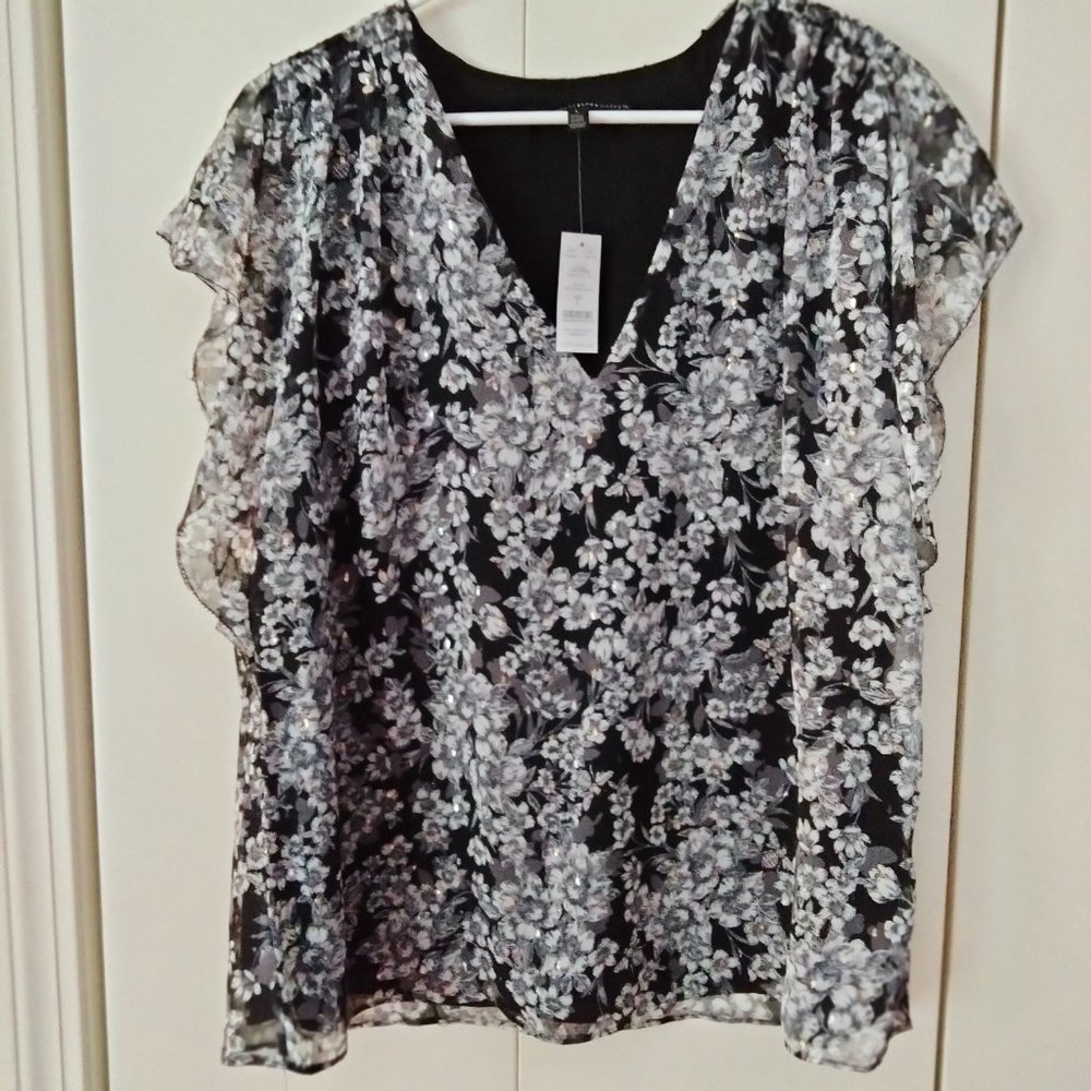 White House Black Market Flutter Sleeve Top - NEW - Large